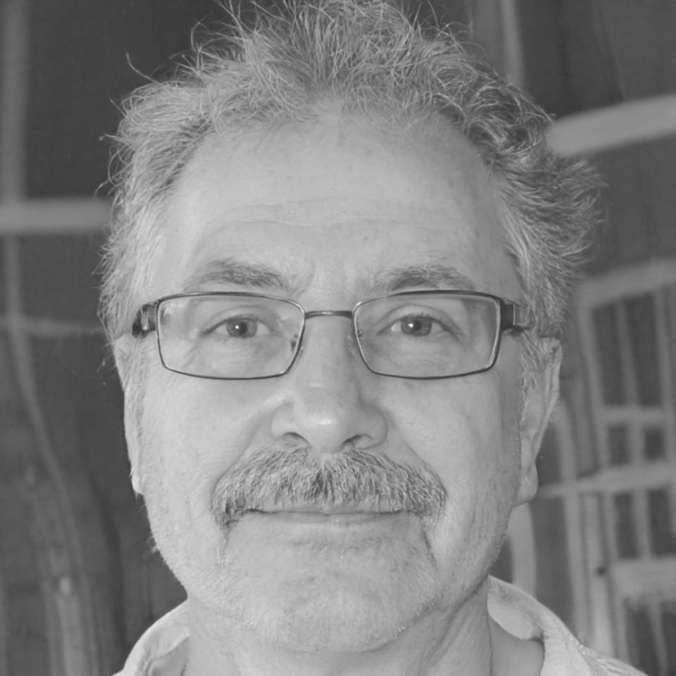 Miguel Fernández, escritor y tallerista